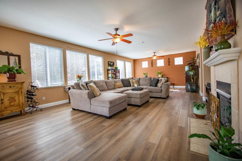 Building Photo - 109 Candlewood Ct