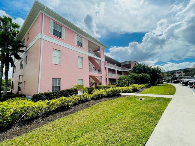Primary Photo - 2040 Willow Hammock Cir