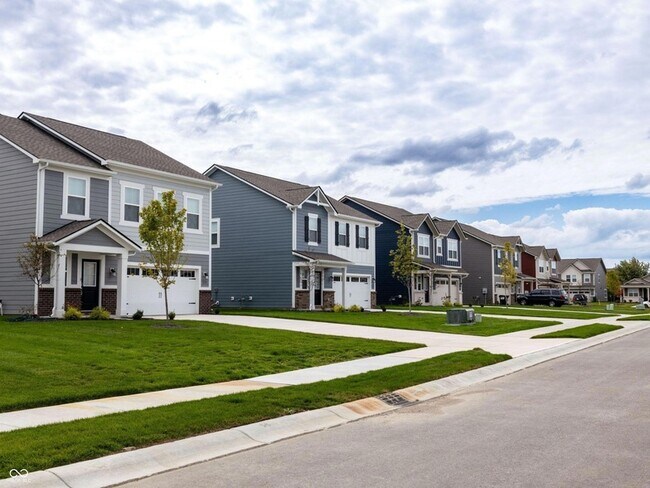 Building Photo - 6584 Willow Wy