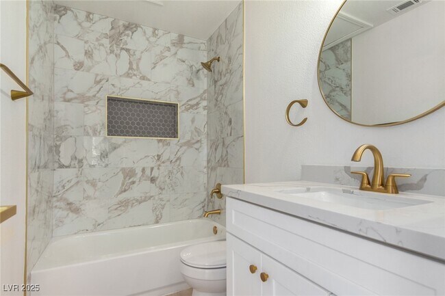 Building Photo - 10482 Clarion River Dr