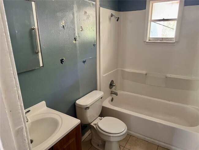 Building Photo - 2311 52nd Ave E