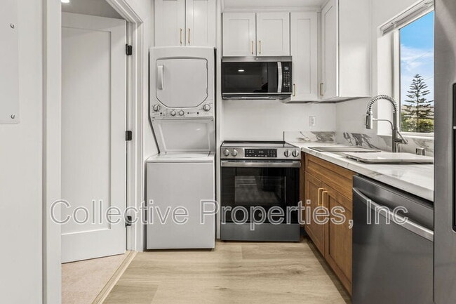 Building Photo - 1509 Galveston St