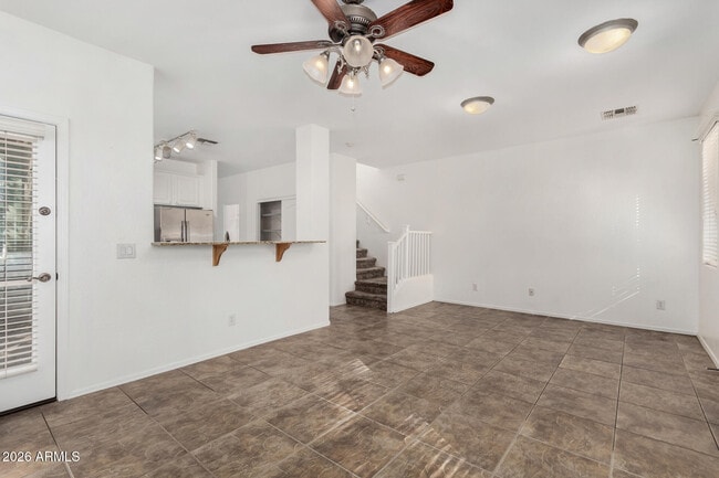 Building Photo - 10134 E Isabella Ave