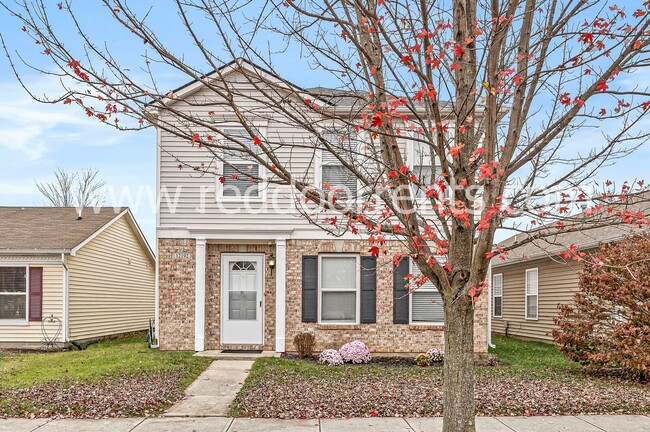 Primary Photo - Charm and Convenience- Your 3 Bedroom Have...