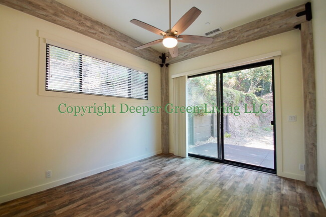 Building Photo - 2 Bedroom Woodacre Home with Views!