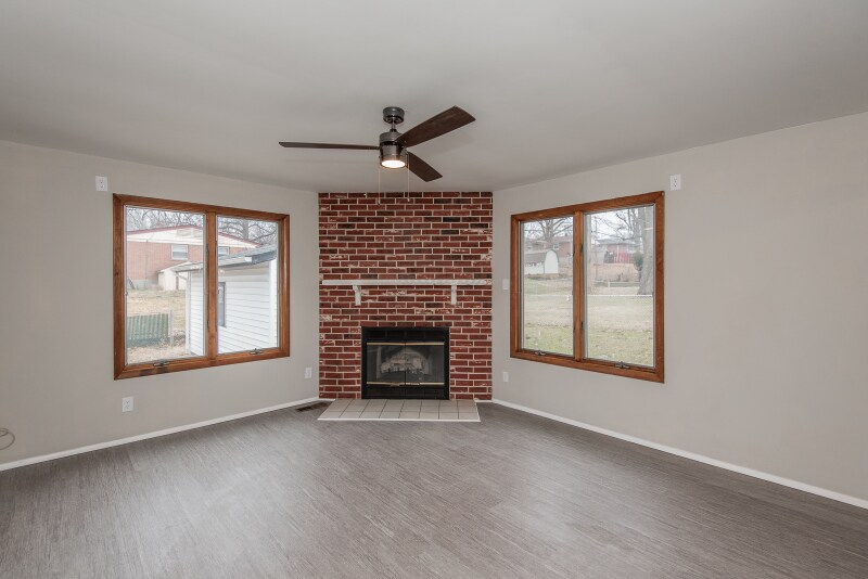 Building Photo - 980 St Brendan Ln
