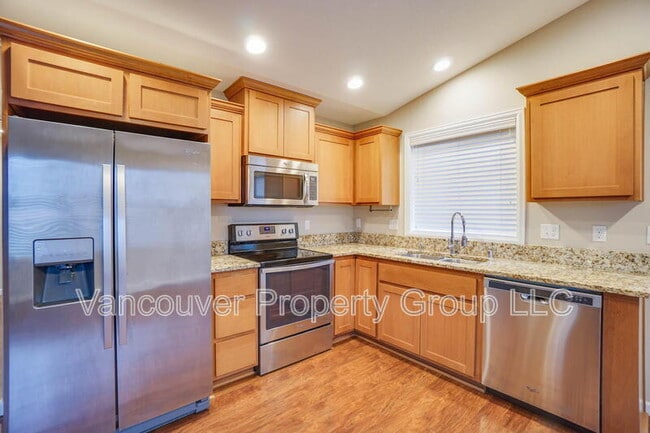 Building Photo - 1114 Division St