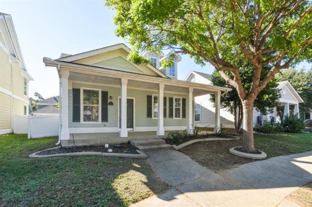 Building Photo - 9810 Walnut Hill Dr