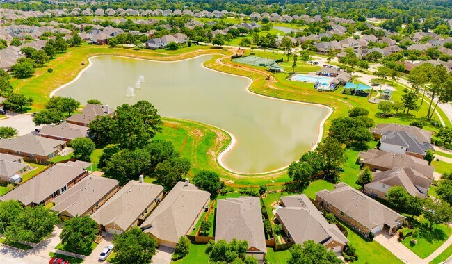 Building Photo - 13806 Llano Basin Ct
