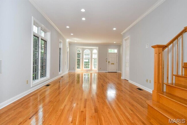 Building Photo - 20 Brighton Way