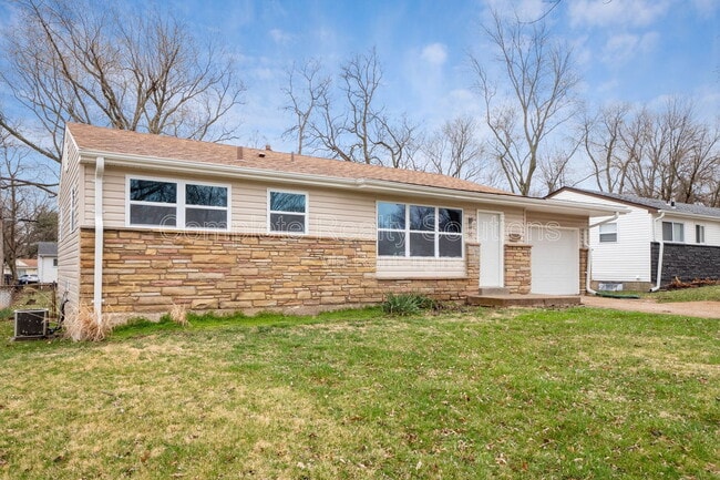 Building Photo - 50 Lynn Meadows Ln