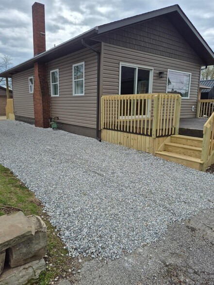 Building Photo - 4773 Bickford Ave