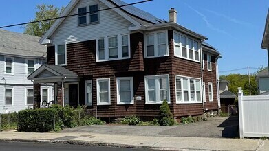 Building Photo - 429 Chestnut St
