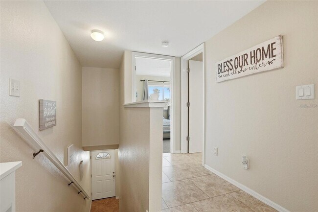 Building Photo - 900 Harbour House Dr