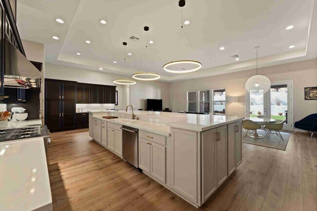 Building Photo - Modern Elegance in Scots Pine – 5-Bedroom Luxury Residence in West Summerlin
