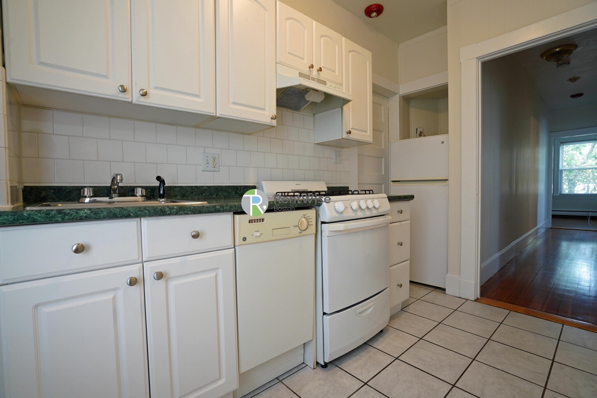 Building Photo - 1 Ashford Ct