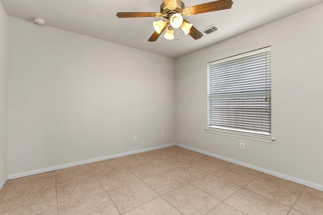 Building Photo - 7710 Trail Hollow