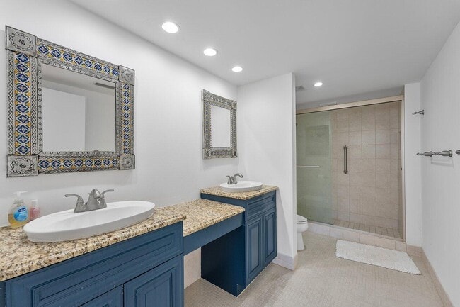 Building Photo - 2773 S Ocean Blvd