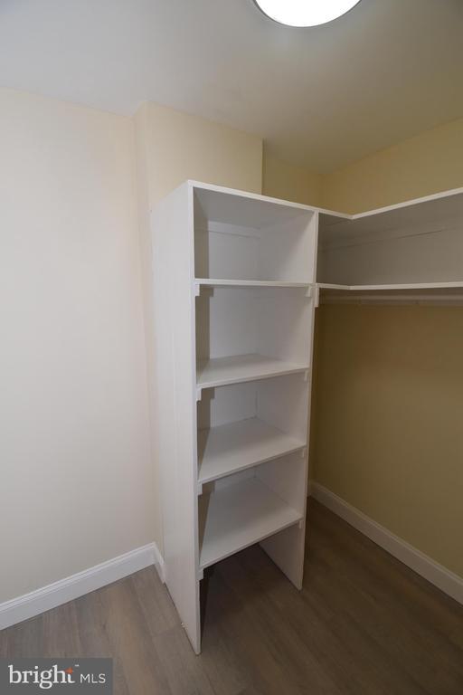 Building Photo - 1011 Arlington Blvd