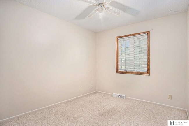 Building Photo - 14706 Orchard Cir