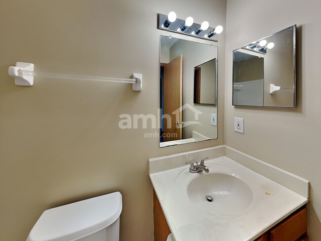 Building Photo - 7172 Haswell Dr