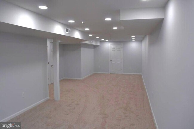 Building Photo - 2692 Fallow Hill Ln