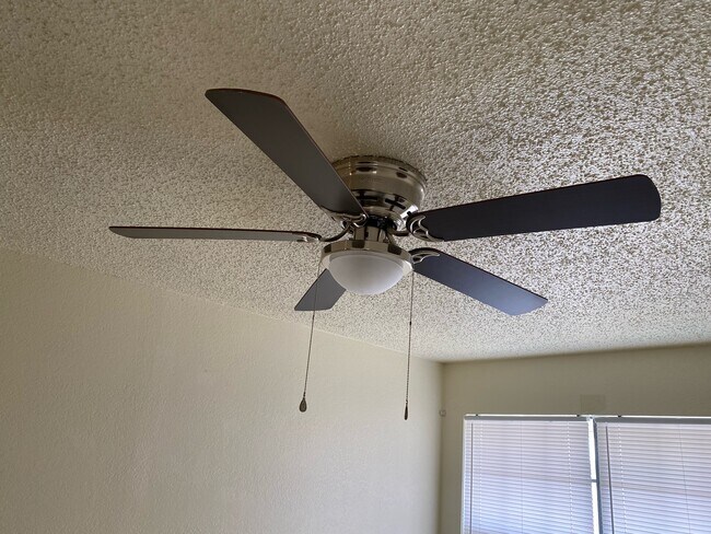 Building Photo - 1104 Georgetown Rd