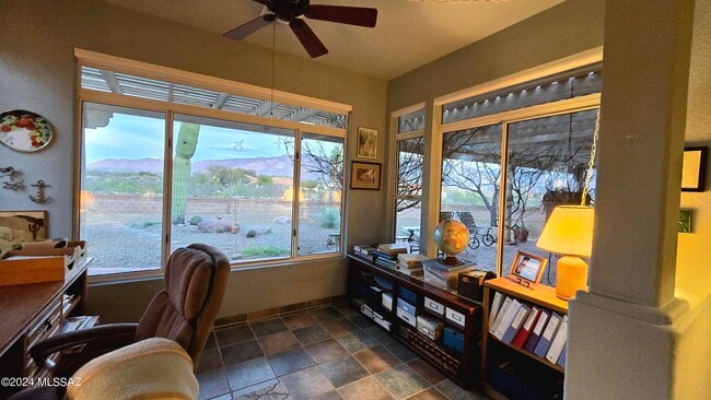 Building Photo - 14770 N Windshade Dr