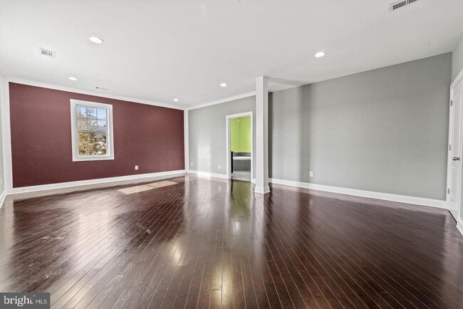 Building Photo - 2621 Stenhouse Pl