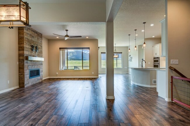 Building Photo - 15838 Long Valley Dr