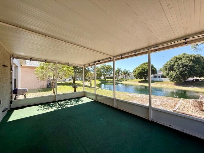 Building Photo - 9620 Cypress Harbor Dr