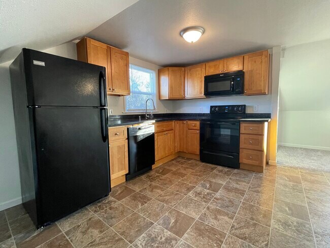 Kitchen - 5307 S Alaska St