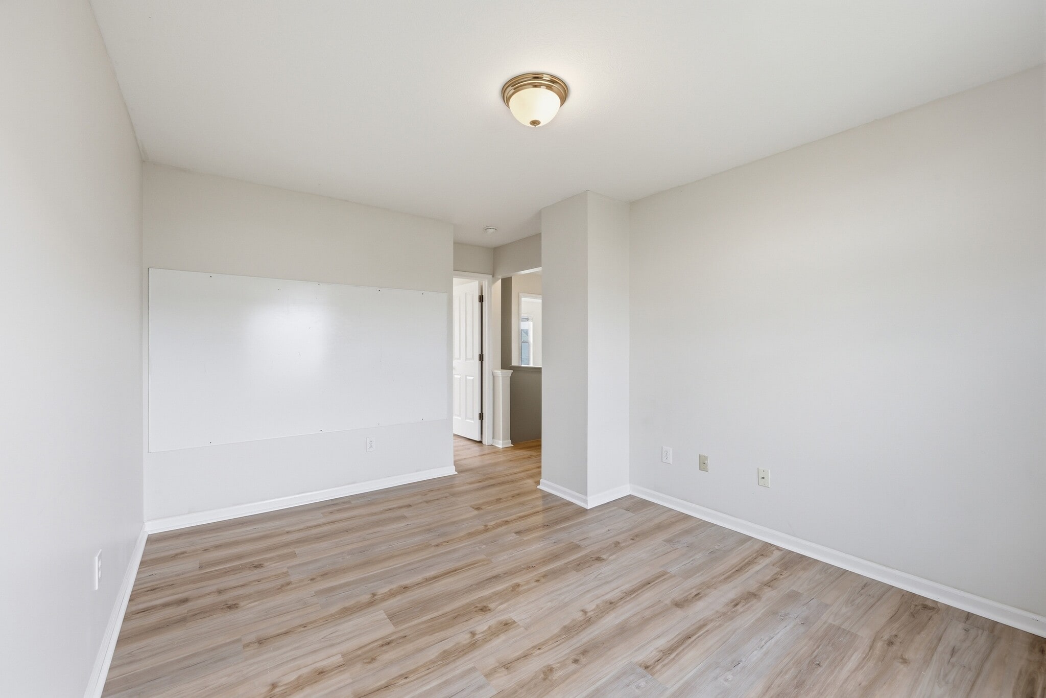 Building Photo - 1656 Nature Dr