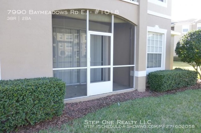 Building Photo - Stonebridge Village, 3 BR Condo, Avail NOW