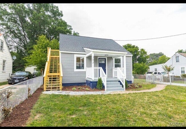 Primary Photo - 305 Koch Ave