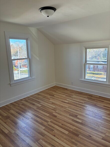 Bedroom #1 - 326 Poplar St