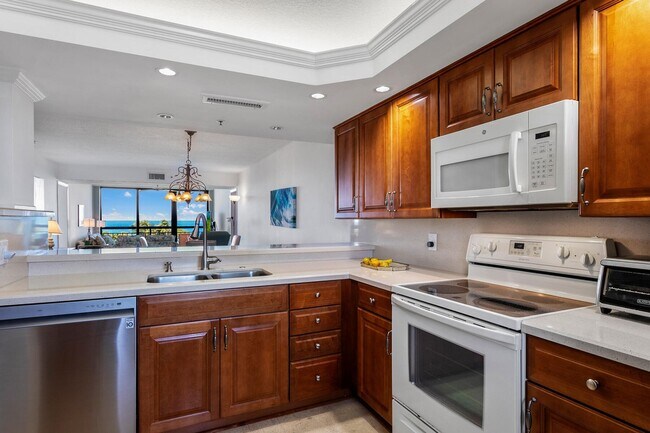 Building Photo - 701 S Seas Dr