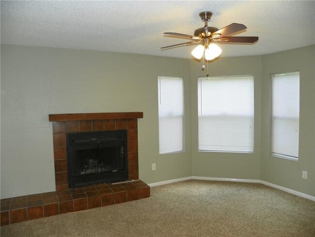 Building Photo - 8800 Schick Rd