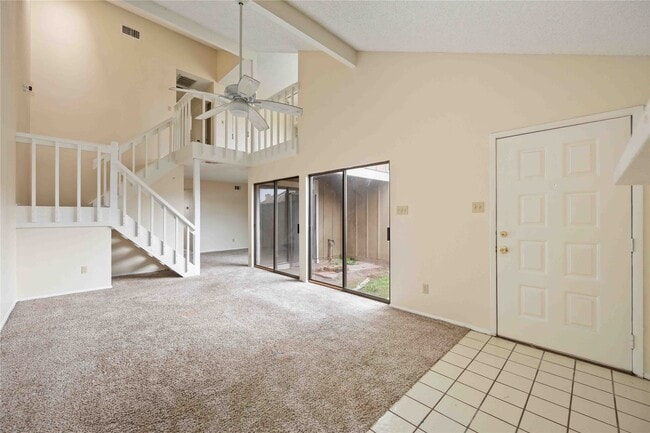 Building Photo - 12033 Bob White Dr