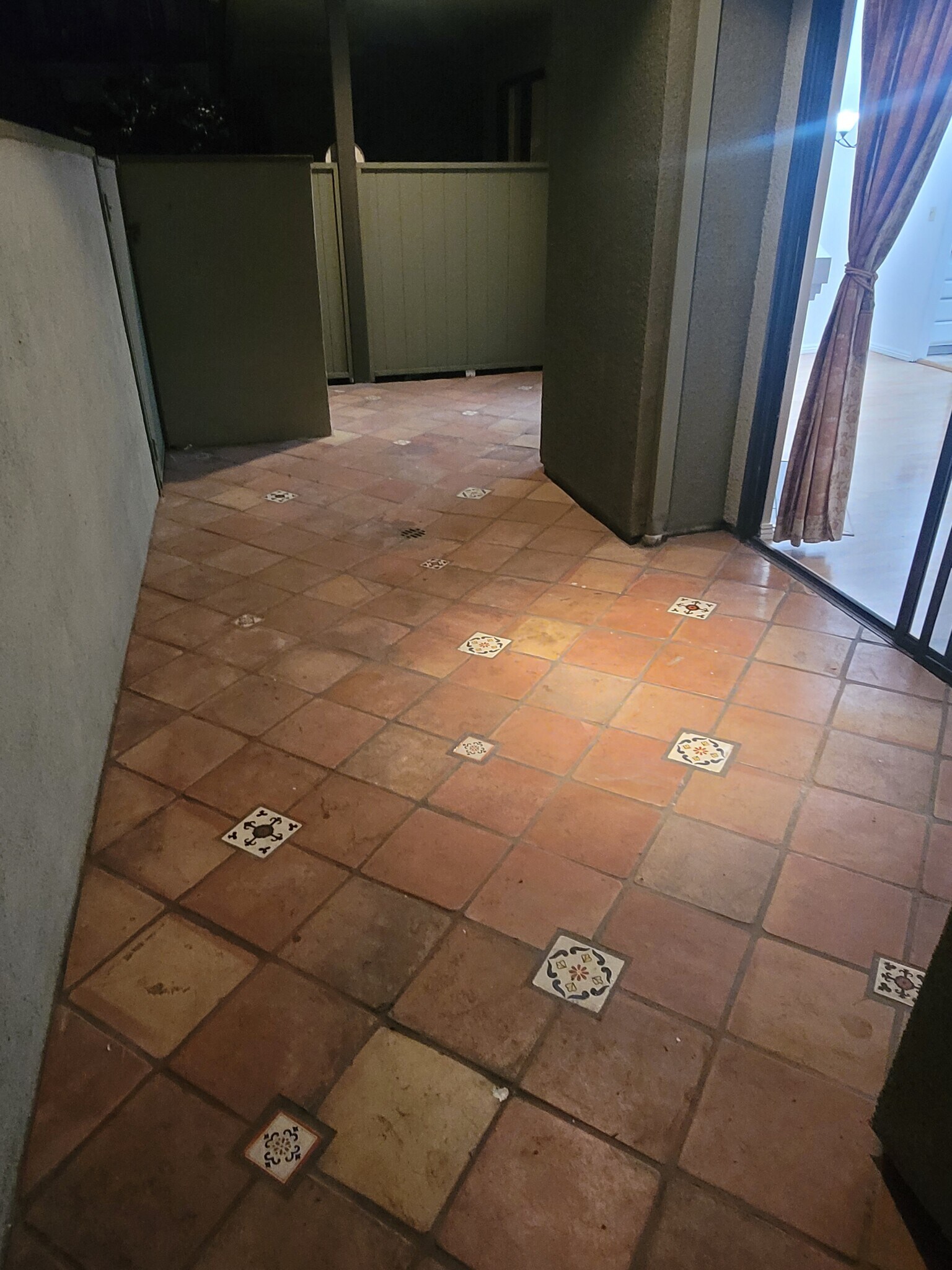 Building Photo - 330 Cordova St