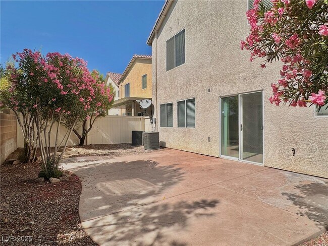 Building Photo - 8307 Fort Hallock Ave