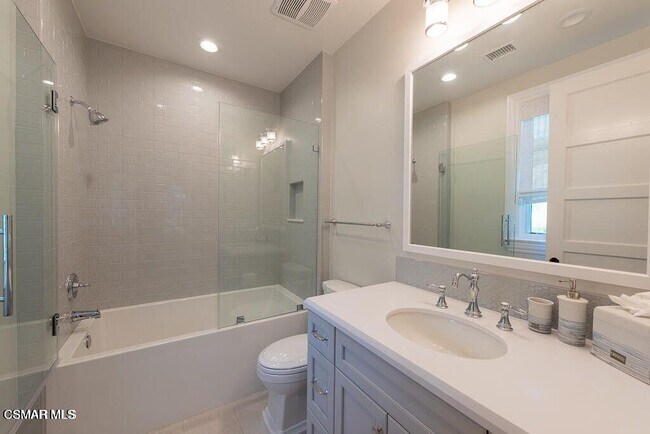 Building Photo - 2969 Calbourne Ln