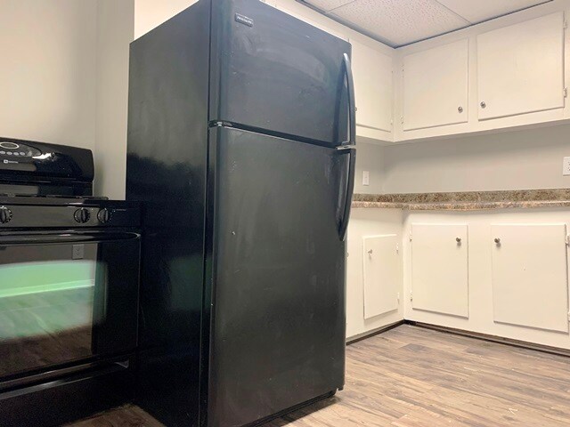 Building Photo - 820 W Washington St