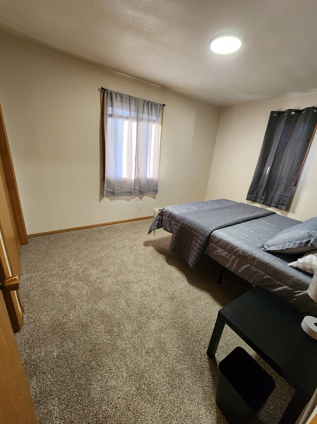 Building Photo - 4-plex