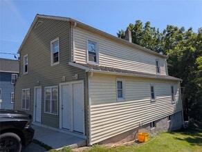 Building Photo - 86 Burr Ave