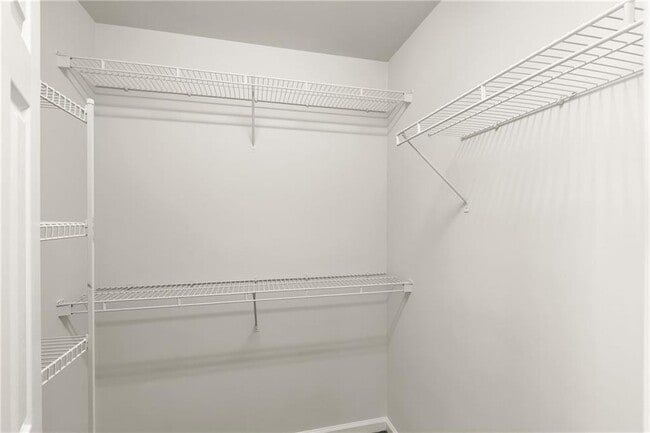 Building Photo - 3862 Guilderoy Ln
