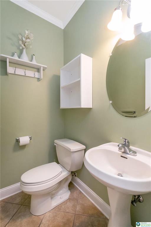 Building Photo - 537 Kemmerer Ln