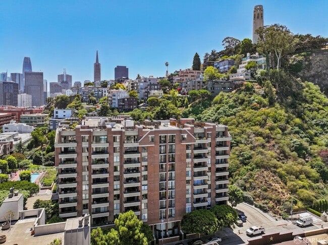 Building Photo - 101 Lombard St
