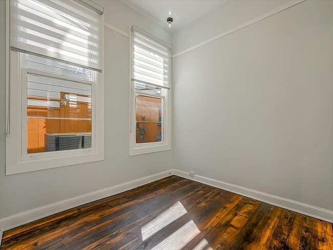 Building Photo - 2-Bed Oasis in the Heart of San Francisco - Spacious 1300 Sq Ft!"
