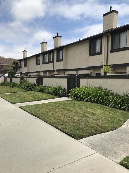 Primary Photo - 8092 Larson Avenue